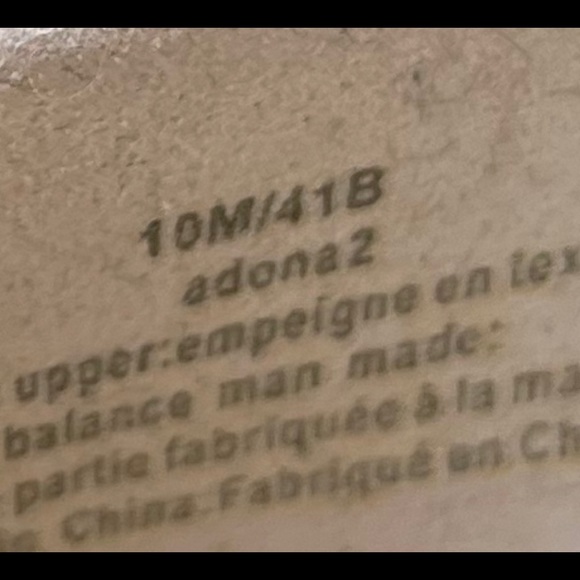 KARL LAGERFELD NAVY VELVET HEELS SZ 10/41B - Picture 3 of 7